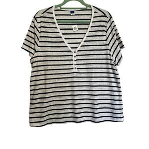 5/$25NWT womans old navy white and dark blue striped vneck tshirt size XL